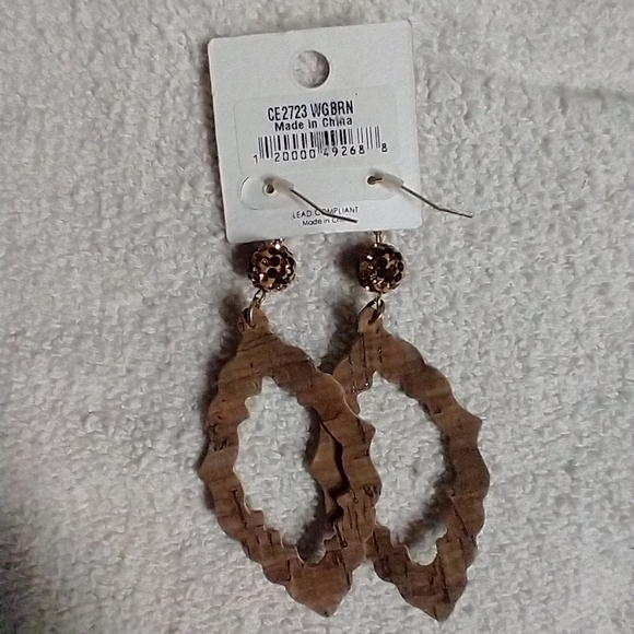 Brown 🟤 wire earrings 98.5°F 100bpm tell your tale - Picture 3 of 3